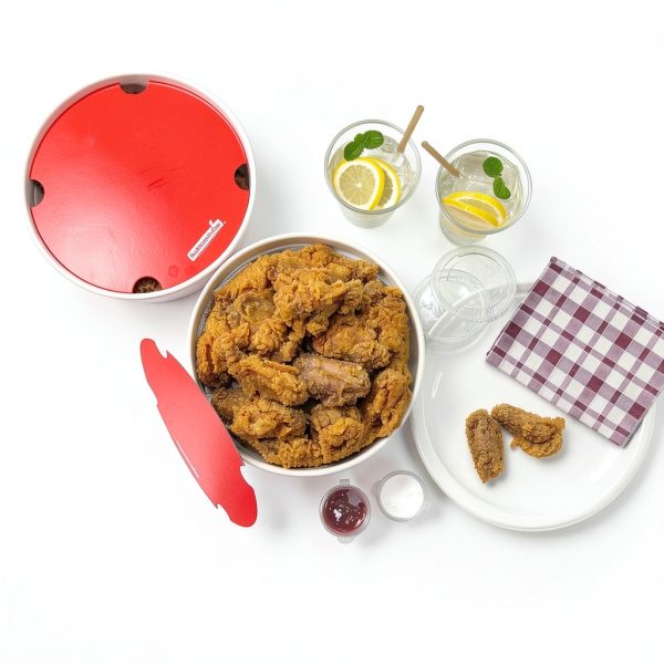 Chicken Buckets Restaurantware 150oz Paper with Vented Red/White Lids-6